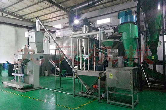 餐廚垃圾處理設(shè)備項(xiàng)目案例設(shè)備圖